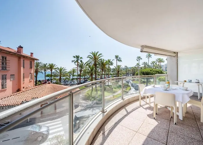 Les Allees Du Cap-2 By Interhome *