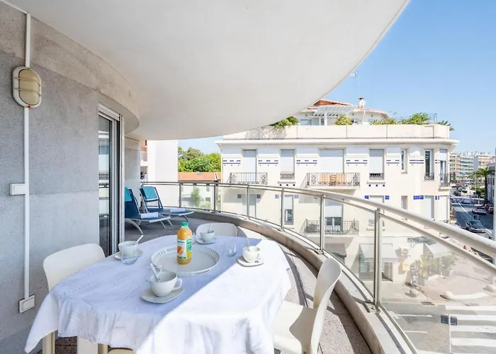 Les Allees Du Cap-2 By Interhome Apartment *